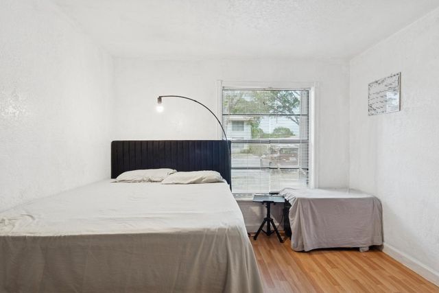 9930 Pineapple Tree Drive 112, Boynton Beach, FL 33436