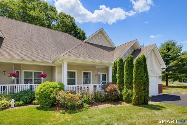 175 Oliver Way 175, Bloomfield, CT 06002