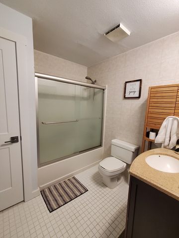 376 Ocean Ave 513, Revere, MA 02151