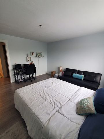 376 Ocean Ave 513, Revere, MA 02151