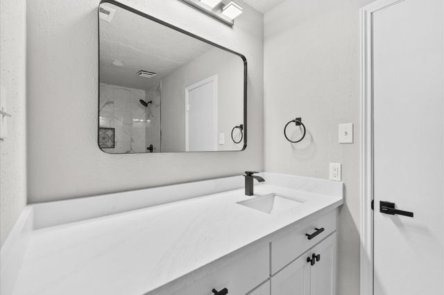 1307 Grand Junction Drive, Katy, TX 77450