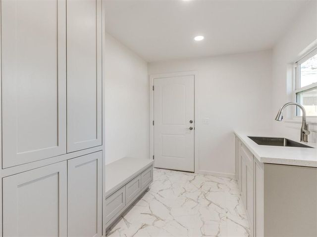 20831 Navarre, Harrah, OK 73045