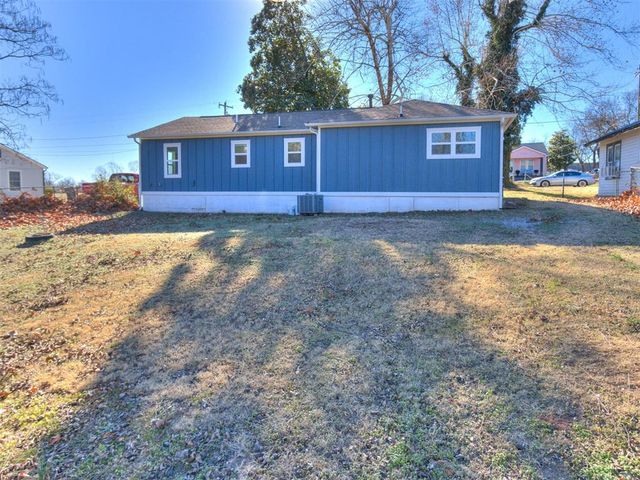 20831 Navarre, Harrah, OK 73045