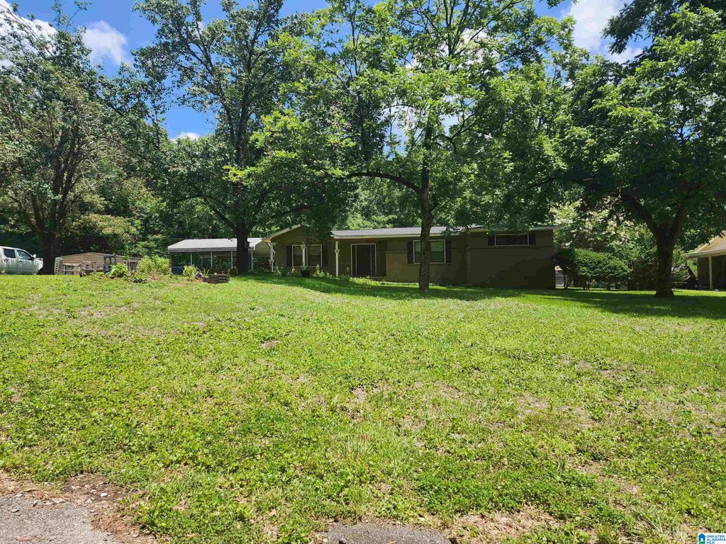280 PERKINS DRIVE, Talladega, AL 35160