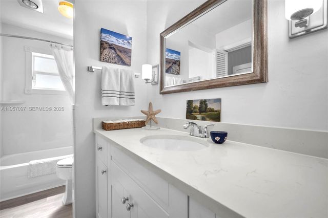 1280 SE 2nd Ct 1, Fort Lauderdale, FL 33301