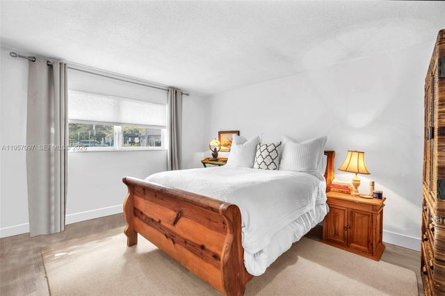 1280 SE 2nd Ct 1, Fort Lauderdale, FL 33301