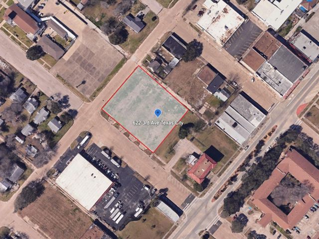 622 3rd Avenue N, Texas City, TX 77590