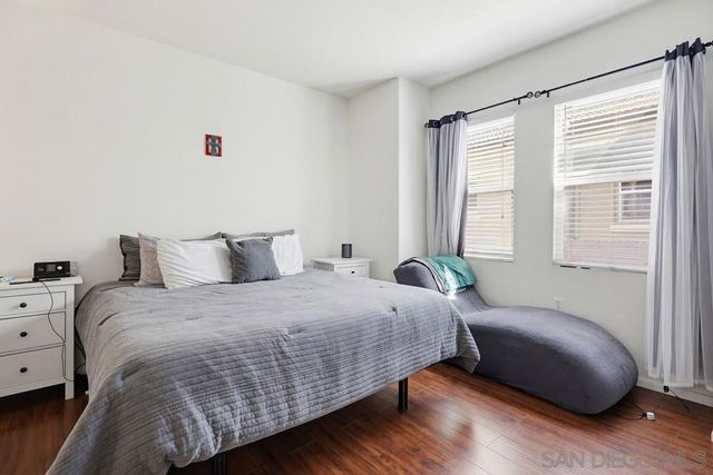 5427 Soho View Ter, San Diego, CA 92105