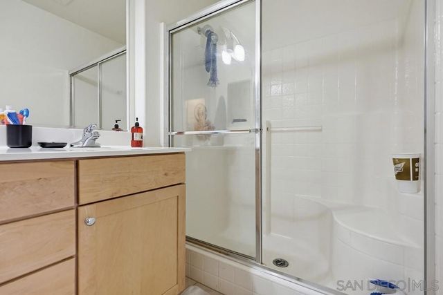 5427 Soho View Ter, San Diego, CA 92105