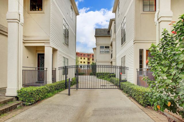 1611 Mcdonald Street, Houston, TX 77007