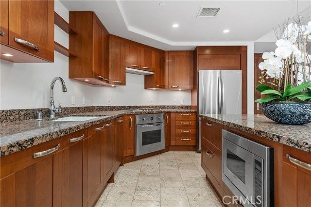 5042 Scholarship, Irvine, CA 92612