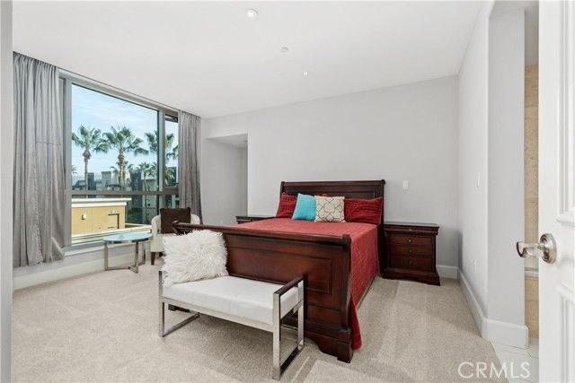 5042 Scholarship, Irvine, CA 92612