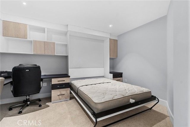 5042 Scholarship, Irvine, CA 92612