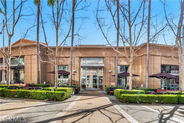 5042 Scholarship, Irvine, CA 92612