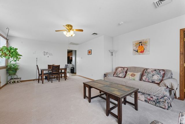 17 Chateaugay St, Chicopee, MA 01020