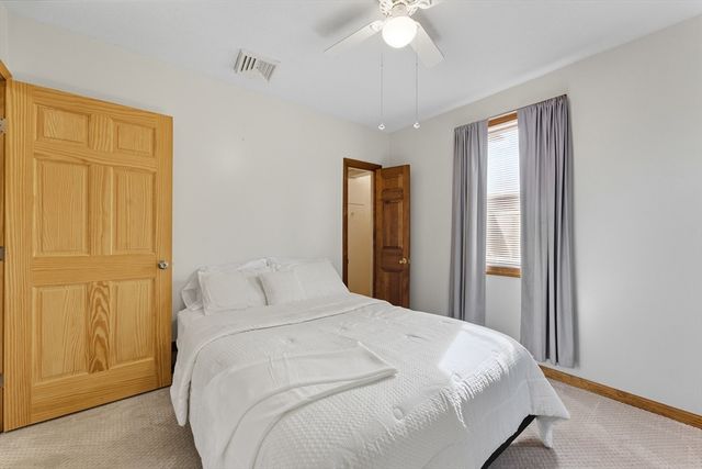 17 Chateaugay St, Chicopee, MA 01020
