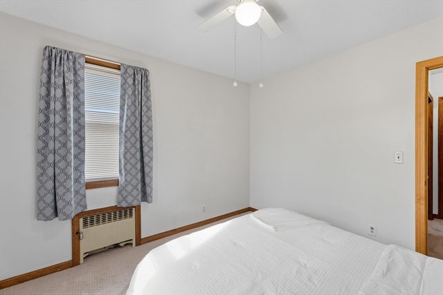 17 Chateaugay St, Chicopee, MA 01020