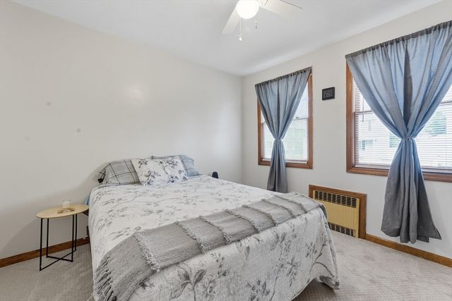 17 Chateaugay St, Chicopee, MA 01020