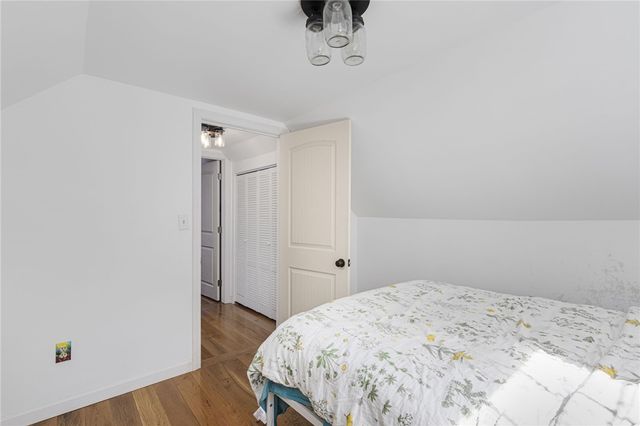 100 Penguin Avenue, Warwick, RI 02818
