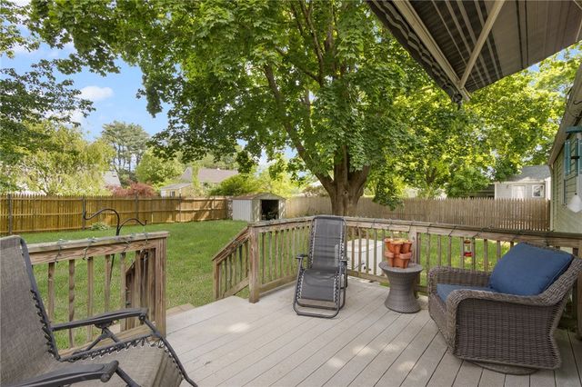 100 Penguin Avenue, Warwick, RI 02818