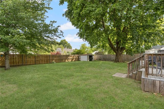 100 Penguin Avenue, Warwick, RI 02818