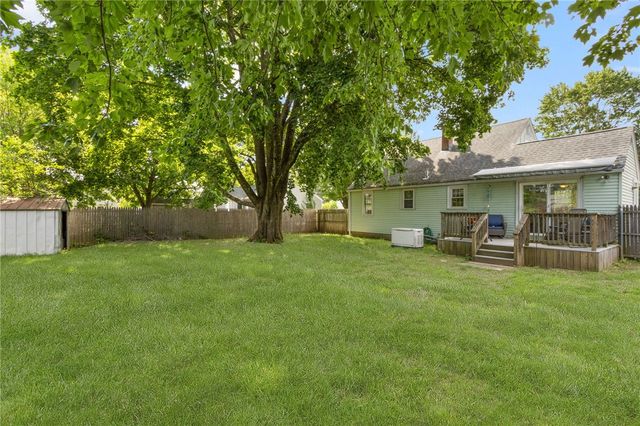 100 Penguin Avenue, Warwick, RI 02818