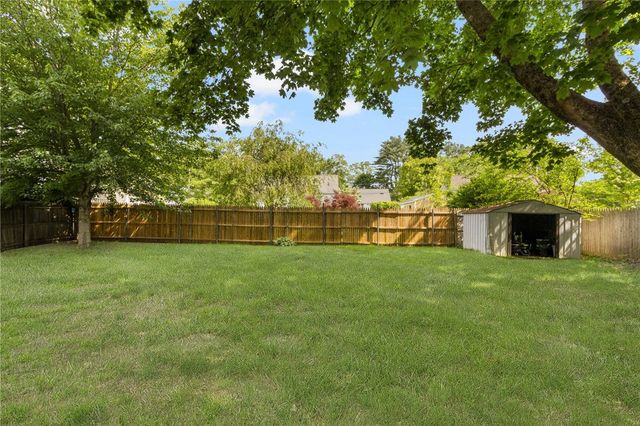 100 Penguin Avenue, Warwick, RI 02818
