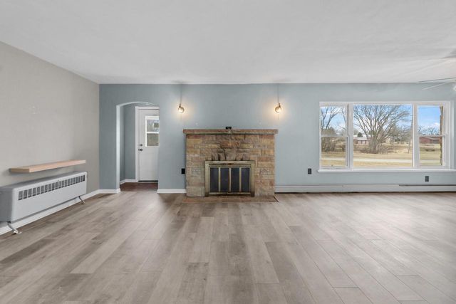 N817 County Road H, Genoa City, WI 53128