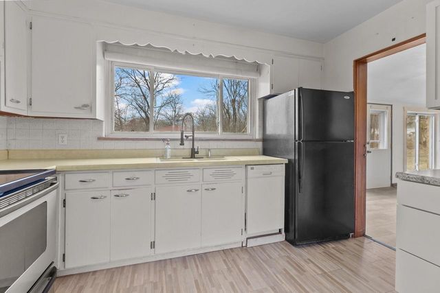 N817 County Road H, Genoa City, WI 53128