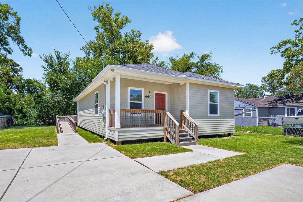 6605 Landor Street, Houston, TX 77028