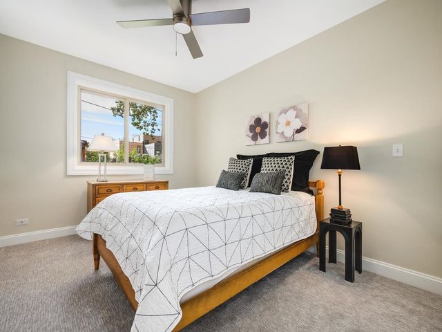 116 S Bell Avenue 1, Chicago, IL 60612
