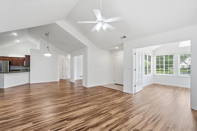 7267 Falls View Circle, Delaware, OH 43015