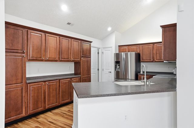 7267 Falls View Circle, Delaware, OH 43015