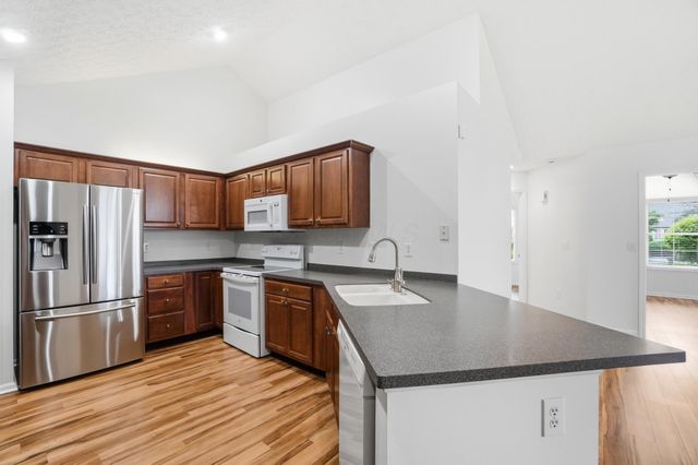 7267 Falls View Circle, Delaware, OH 43015
