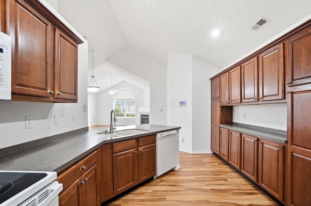 7267 Falls View Circle, Delaware, OH 43015