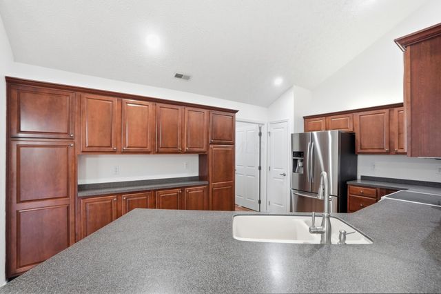7267 Falls View Circle, Delaware, OH 43015