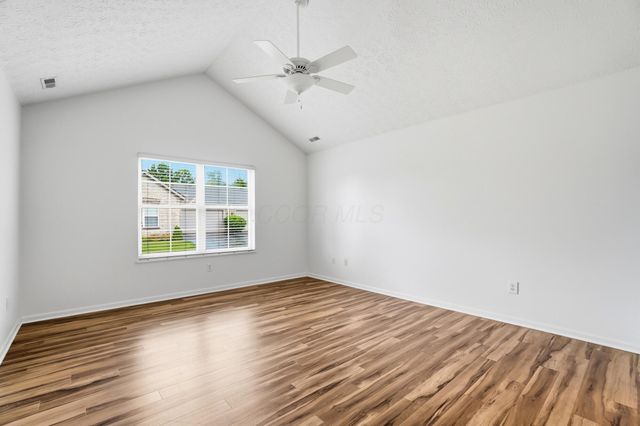 7267 Falls View Circle, Delaware, OH 43015