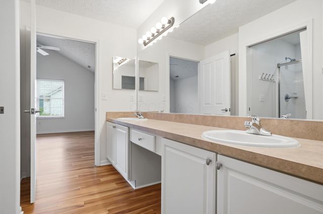 7267 Falls View Circle, Delaware, OH 43015