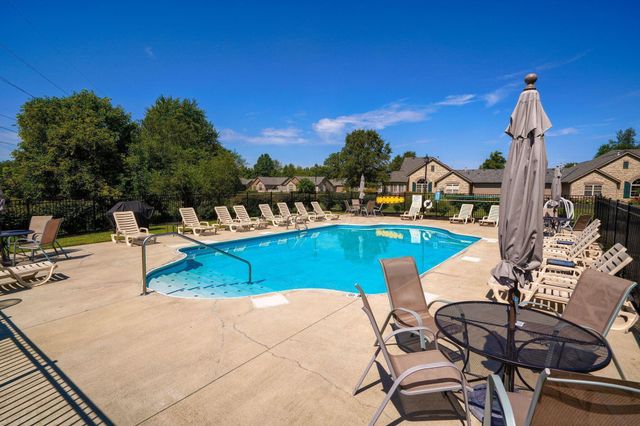 7267 Falls View Circle, Delaware, OH 43015