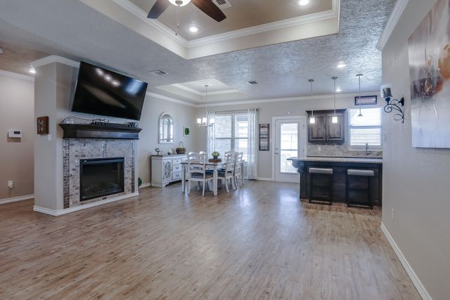 10309 Vernon Drive, Lubbock, TX 79423