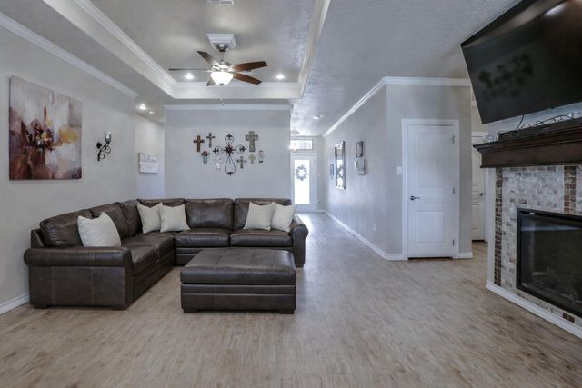 10309 Vernon Drive, Lubbock, TX 79423