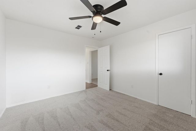 6602 Indian Falls Drive, Houston, TX 77489