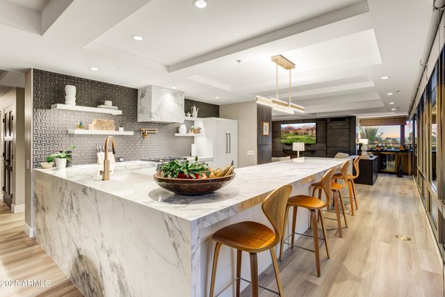 7167 E RANCHO VISTA Drive 5001, Scottsdale, AZ 85251