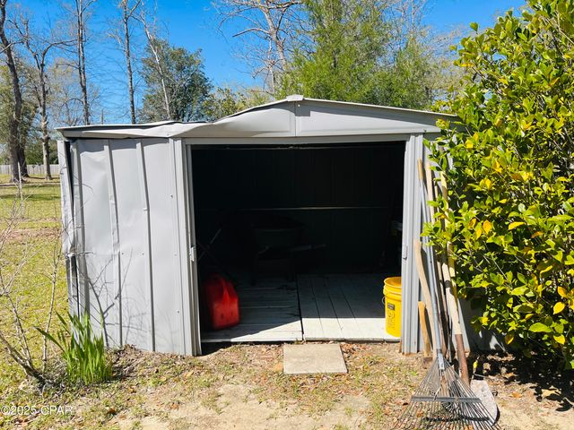 3010 Five Points Road, Cottondale, FL 32431