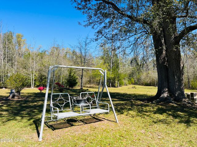 3010 Five Points Road, Cottondale, FL 32431