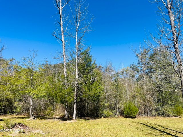 3010 Five Points Road, Cottondale, FL 32431