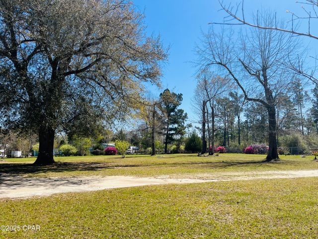 3010 Five Points Road, Cottondale, FL 32431