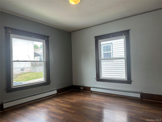 4 Harding Street, Middletown, NY 10940