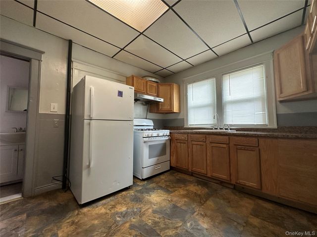 4 Harding Street, Middletown, NY 10940