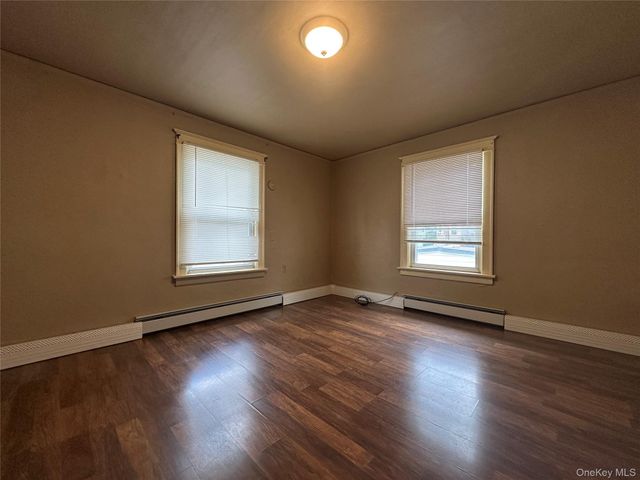 4 Harding Street, Middletown, NY 10940